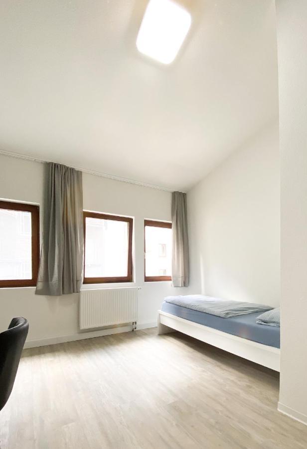 Traumhaftes Privatzimmer In Karlsruhe Buitenkant foto