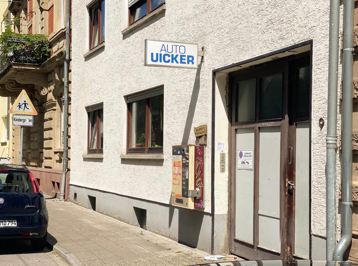 Traumhaftes Privatzimmer In Karlsruhe Buitenkant foto